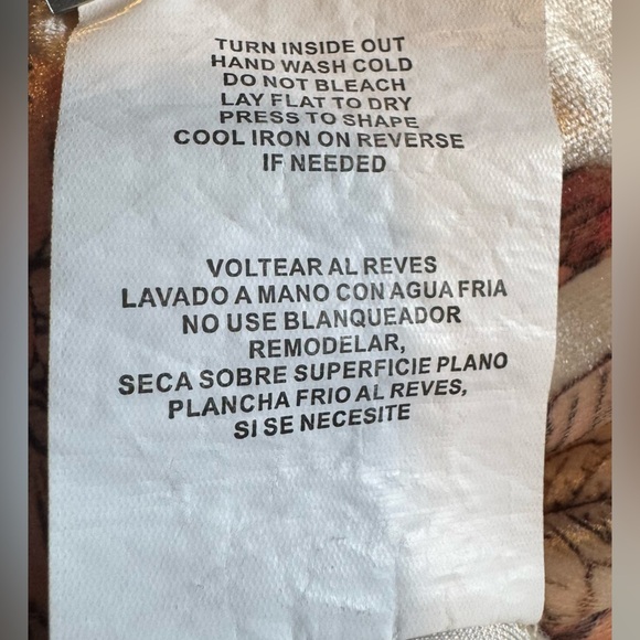 Coco + Jaimeson Velvety Floral Long Sleeve Bodysuit, Medium. - Picture 9 of 9